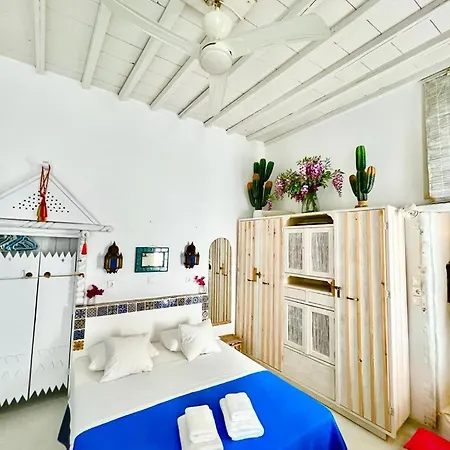 Provis No2 Mykonos *